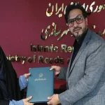 وزارت راه نیاز به مشاور فرهنگی از قبیل حامد شاکرنژاد دارد؟