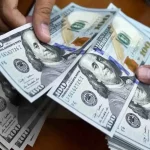 یک کارشناس: افزایش نرخ دلار موقتی است/ از ورود هیجانی به بازار ارز خودداری کنید